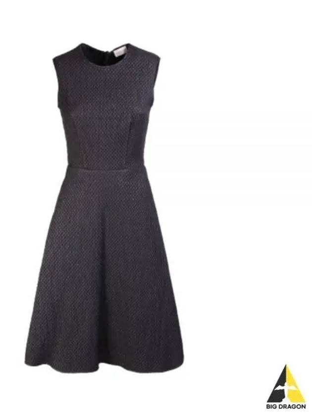 2G00003 5396Q 999 Sleeveless padded flare dress - MONCLER - BALAAN 1