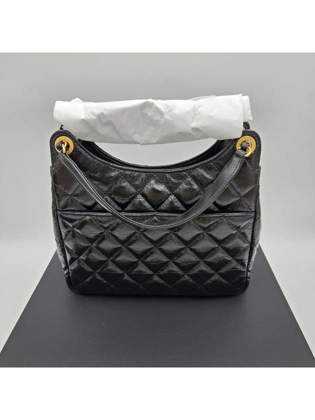 Hobo Handbag Shiny Crumpled Calfskin Gold Black - CHANEL - BALAAN 3