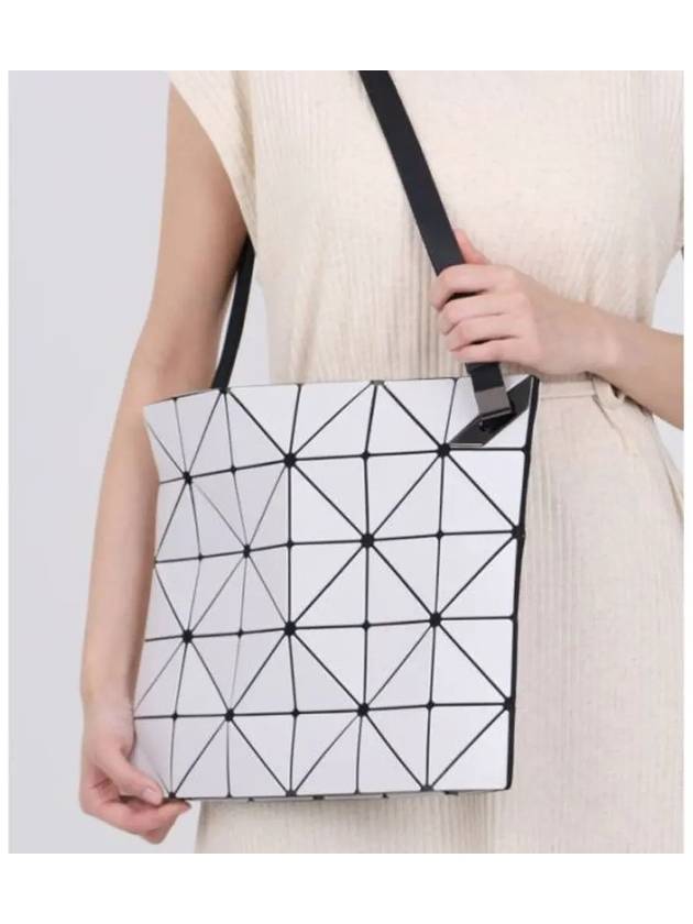 Lucent Shoulder Bag Grey - ISSEY MIYAKE - BALAAN 4