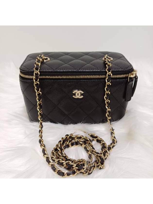 Small Classic Vanity Bag with Chain Lambskin & Gold Black - CHANEL - BALAAN 2