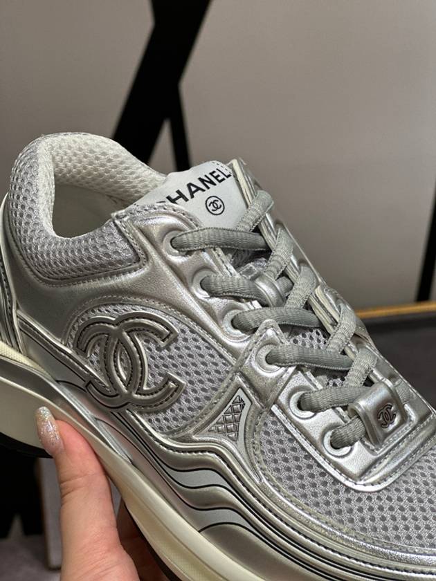 sneakers fabric laminated light gray silver - CHANEL - BALAAN 5