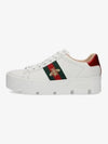 Ace Embroidered Bee Platform Low Top Sneakers White - GUCCI - BALAAN 2