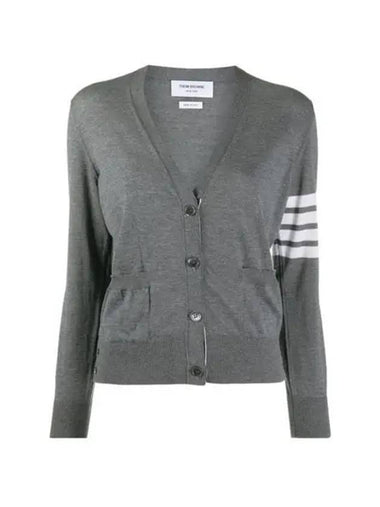 Sustainable Fine Merino Wool 4-Bar Relaxed Fit V-Neck Cardigan Medium Grey - THOM BROWNE - BALAAN 1