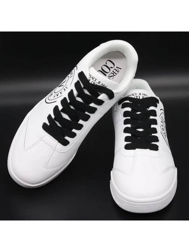 Brooklyn V Emblem Low Top Sneakers White - VERSACE - BALAAN 5