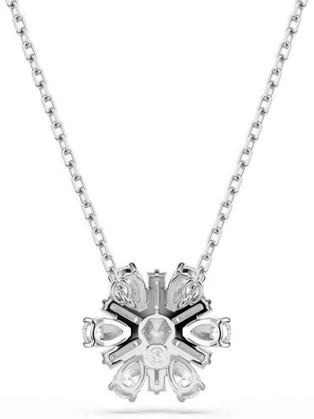 Idyllia Snowflake Necklace Silver - SWAROVSKI - BALAAN 4