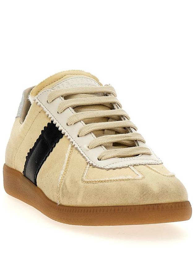 Maison Margiela 'Replica' Sneakers - MAISON MARGIELA - BALAAN 2