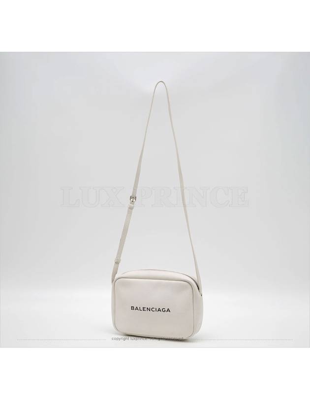 Everyday bag small camera 489812 0904sv - BALENCIAGA - BALAAN 4