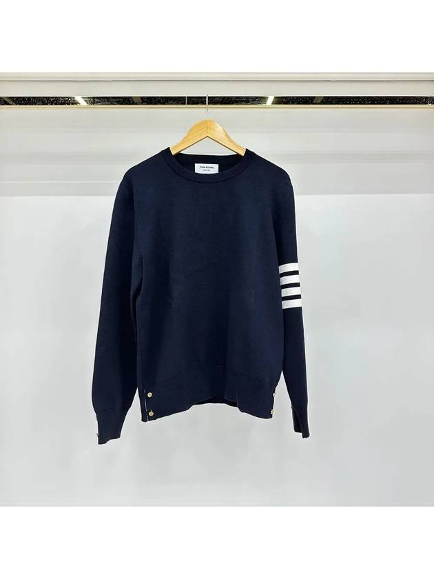 4 Bar Armband Milano Stitch Knit Top Navy - THOM BROWNE - BALAAN 2