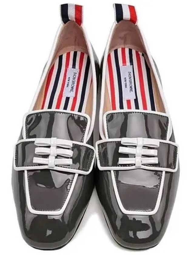 Soft patent leather three bow loafer 270860 - THOM BROWNE - BALAAN 1