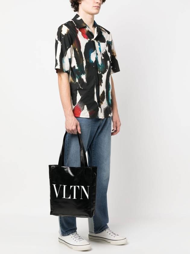 VLTN Printed Tote Bag Black - VALENTINO - BALAAN 5