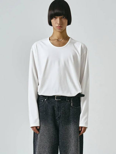 Brushed U-Neck Long Sleeve T-Shirt White - NOIRER - BALAAN 2