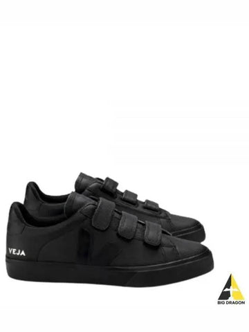 Recife Logo Full Black RC05 02955 Sneakers - VEJA - BALAAN 1