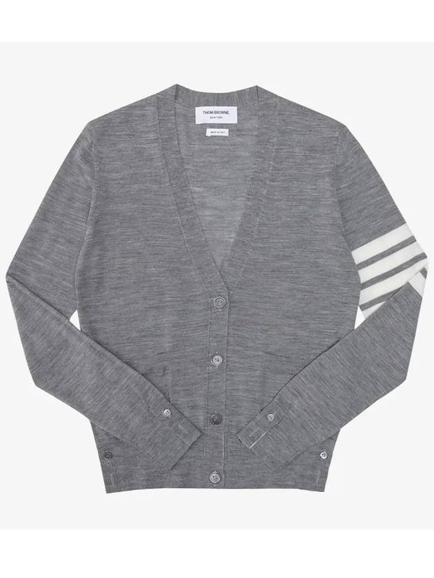 Sustainable Fine Merino Wool 4-Bar Relaxed Fit V-Neck Cardigan Light Grey - THOM BROWNE - BALAAN 6