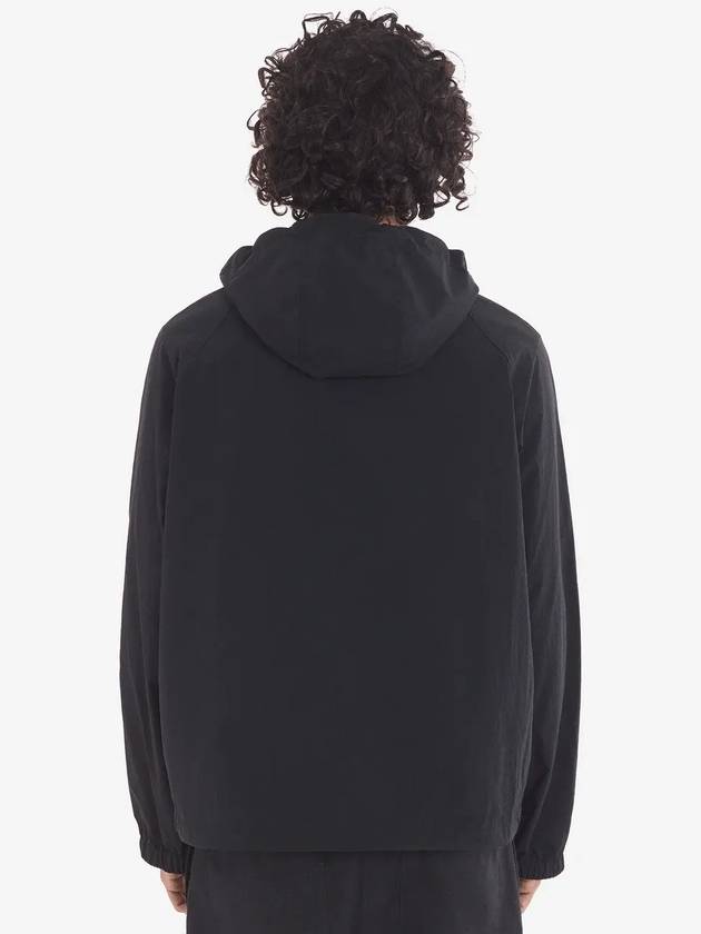 Hoodie Windbreaker in Nylon with Grey Fox Head Patch Black - MAISON KITSUNE - BALAAN 6