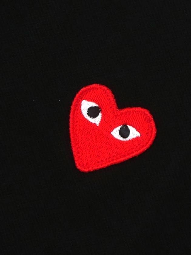 Play Comme des Gar ons Red Heart Polo Shirt Black AXT006 - COMME DES GARCONS PLAY - BALAAN 2