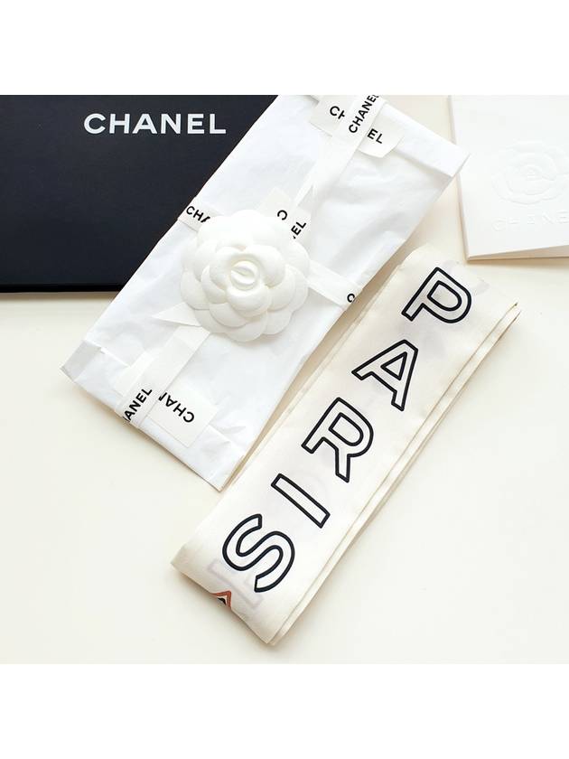 Scarf AA9179 Bandeau White - CHANEL - BALAAN 6