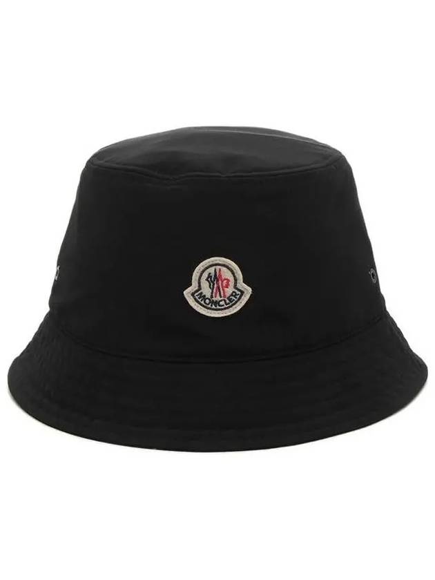 Logo Patch Bucket Hat Black 3B000 52 57843 999 - MONCLER - BALAAN 1