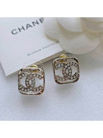 CC logo earrings champagne gold stud square ABA254 - CHANEL - BALAAN 1