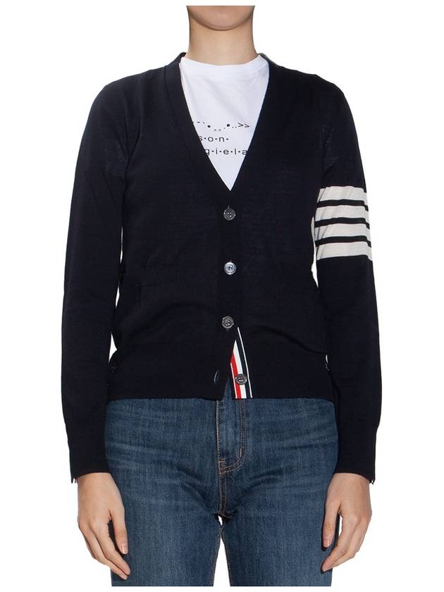 Sustainable Fine Merino Wool 4-Bar Relaxed Fit V-Neck Cardigan Navy - THOM BROWNE - BALAAN 4