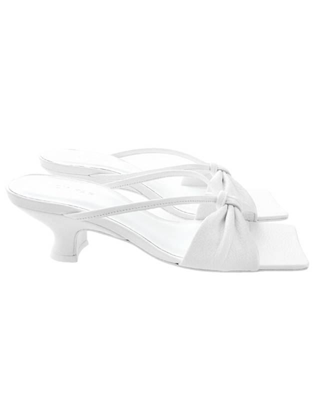 Freya Grain Leather Sandals White - BY FAR - BALAAN.