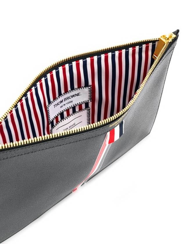 Intarsia Stripe Clutch Bag Black - THOM BROWNE - BALAAN 4