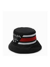 Logo Re-Nylon Bucket Hat Red Black - PRADA - BALAAN 3