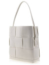 Arco Vertical Large Calfskin Tote Bag White - BOTTEGA VENETA - BALAAN 4