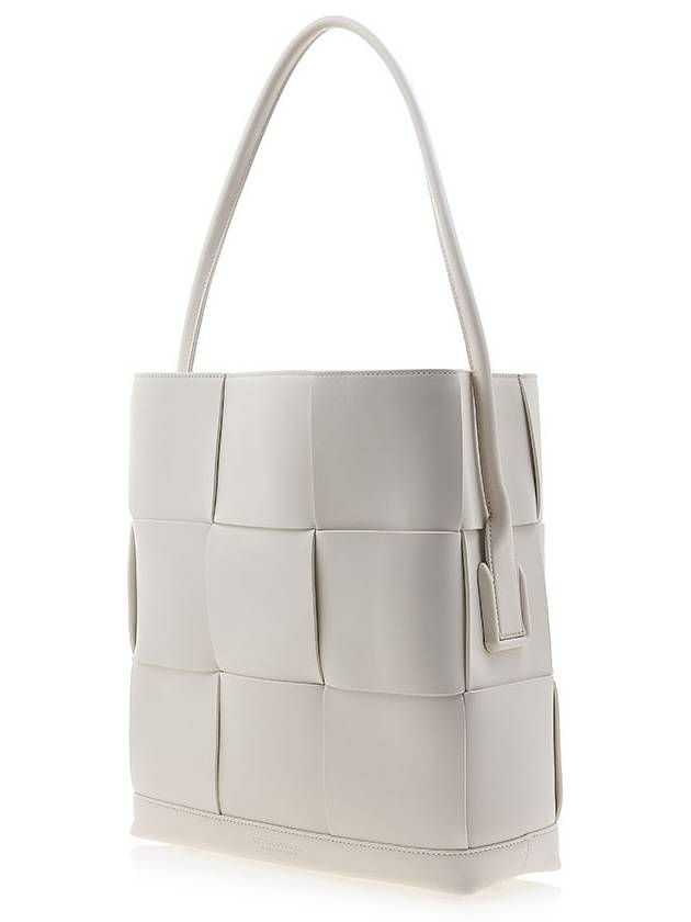 Arco Vertical Large Calfskin Tote Bag White - BOTTEGA VENETA - BALAAN 4