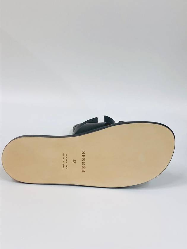 Izmir Sandal Calfskin & Noir - HERMES - BALAAN 5