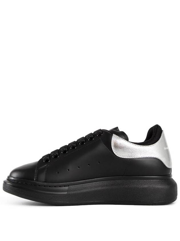 Oversized Silver Tab Low Top Sneakers Black - ALEXANDER MCQUEEN - BALAAN 3