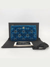 Women s Season Velvet Clutch Small - CHANEL - BALAAN 3