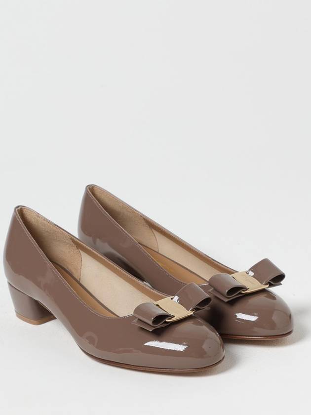 Vara Bow Patent Pumps Grey - SALVATORE FERRAGAMO - BALAAN 3