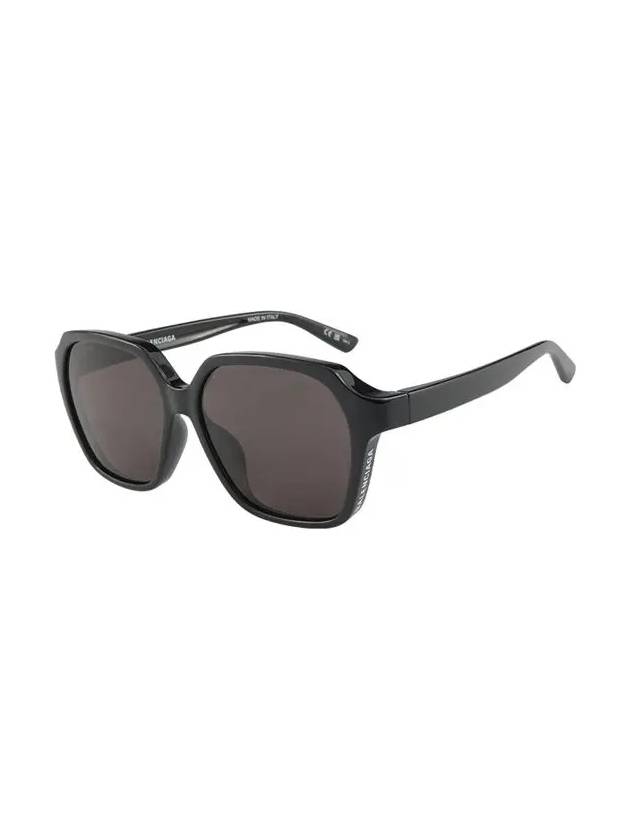 Eyewear Oversized Fit Horned Frame Sunglasses Black - BALENCIAGA - BALAAN 4