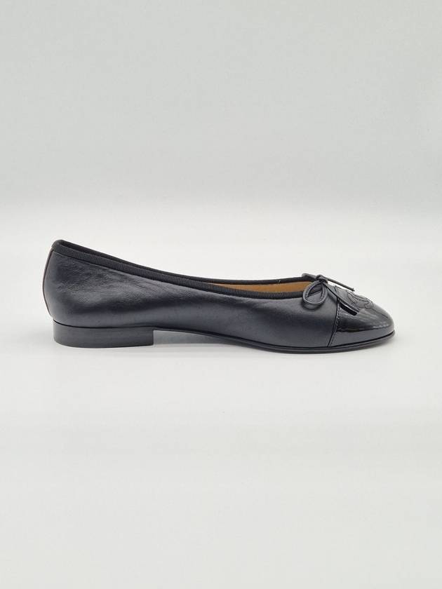 Lambskin Ballerina Flats Black - CHANEL - BALAAN 5