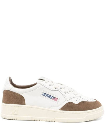 Autry Medalist Low Sneakers In White And Cigar Leather And Suede Shoes - AUTRY - BALAAN 1