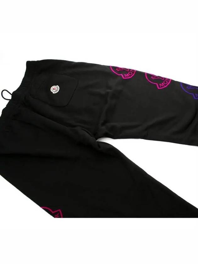 Men's Back Logo Track Pants Black - MONCLER - BALAAN.