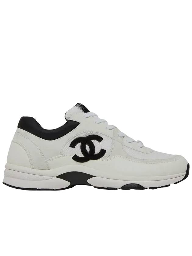 CC Logo Leather Low Top Sneakers White - CHANEL - BALAAN 2