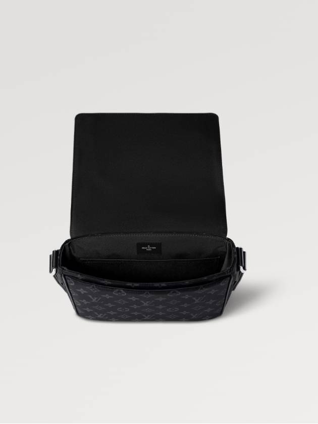 District PM Messenger Bag Black - LOUIS VUITTON - BALAAN 6