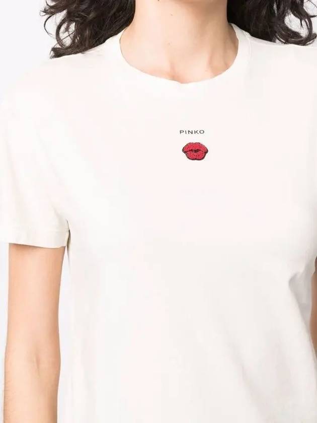 Women's Lip Embroidery Logo Round Cotton Short Sleeve T-Shirt Beige - PINKO - BALAAN 3