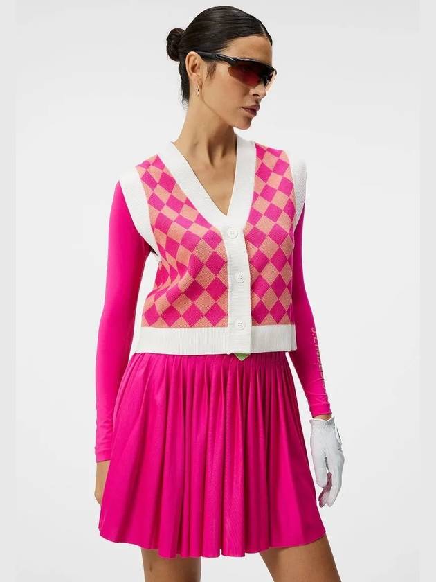 Petra Jacquard Vest Pink - J.LINDEBERG - BALAAN 3