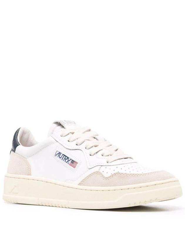 Women's Leather Suede Medalist Low Top Sneakers White Blue - AUTRY - BALAAN 3