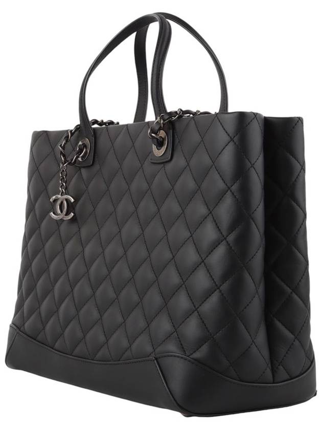 Calfskin quilted silver logo easy shopper bag 33564Y 2 - CHANEL - BALAAN 2