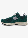 2002R Low Top Sneakers Nightwatch Green - NEW BALANCE - BALAAN 5