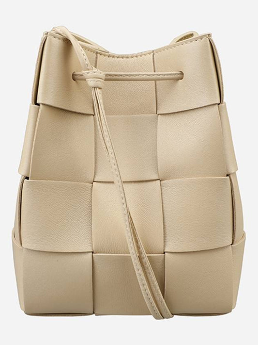 Intrecciato Cassette Small Bucket Bag Porridge - BOTTEGA VENETA - BALAAN 2