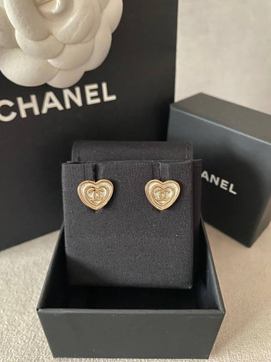 CC logo heart earrings pearl gold earringsABD346 - CHANEL - BALAAN 1