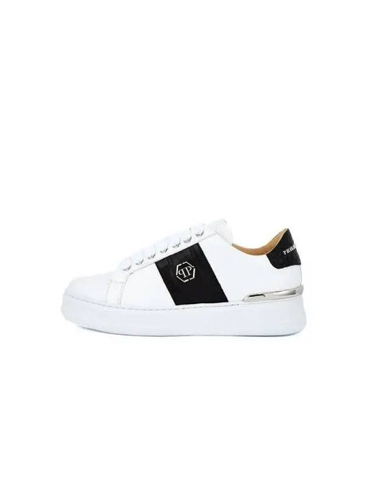 Women's Crocodile Patch Hexagon Sneakers White 271447 - PHILIPP PLEIN - BALAAN 1