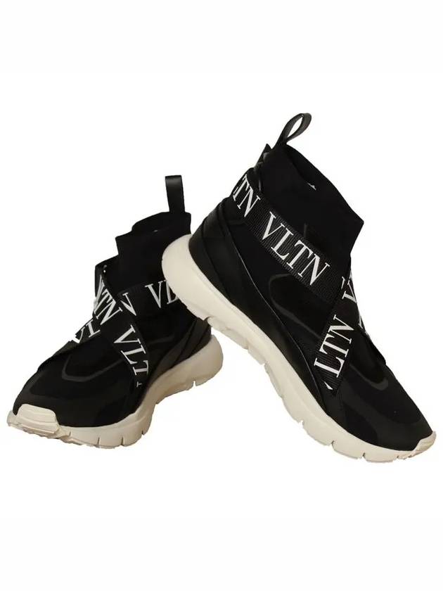 Logo Heroes Socks High Top Sneakers Black - VALENTINO - BALAAN 2