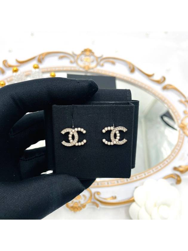 CC logo twinkle pearl cubic earrings ABD478 - CHANEL - BALAAN 5