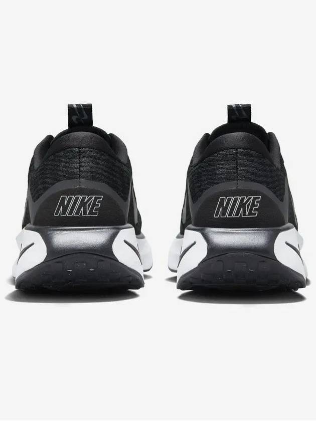 Motiva Running Low Top Sneakers Black - NIKE - BALAAN 4