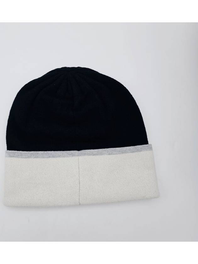 Beanie Winter Hat White Black Unisex AAA629 - CHANEL - BALAAN 3